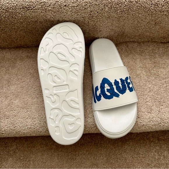 New! Mens Alexander McQueen Graffiti Rubber Pool Slide Mens Size EU 43 US 10 - Picture 7 of 7